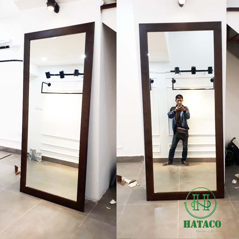 gương shop quần áo